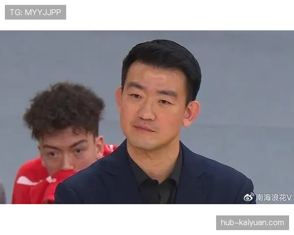 广厦主帅王博被驱逐 情绪管理影响球队防守专注度